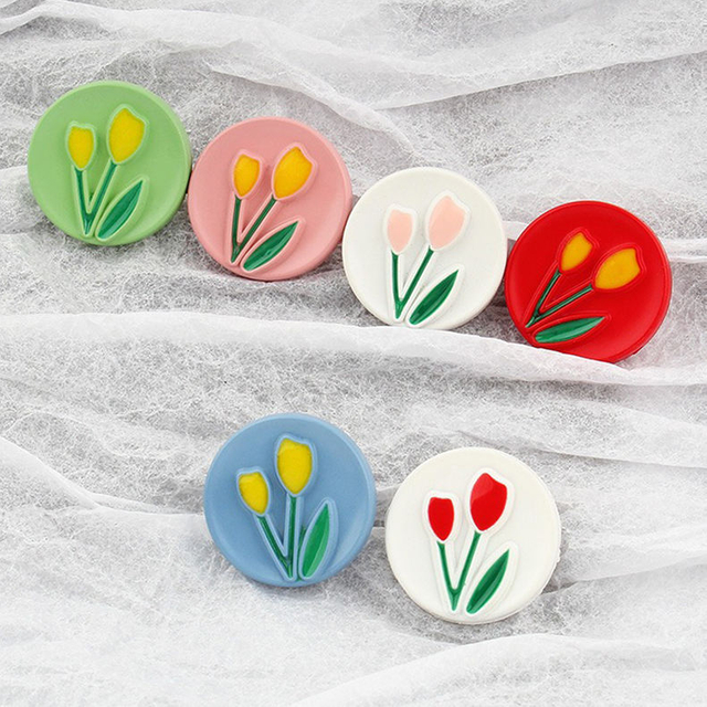 bouton &agrave; tige en r&eacute;sine fleur
