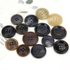 Knopf aus recyceltem Harnstoff
