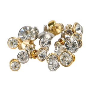 remache de diamantes de imitaci&oacute;n