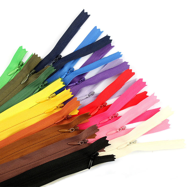 Cerniera lunga in metallo con cerniera nascosta invisibile colorata di alta qualit&agrave;